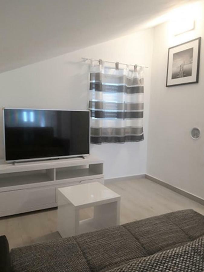 Apartments Marino Сень Екстер'єр фото
